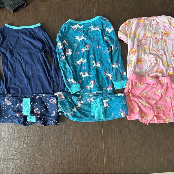 Unicorn and Rainbow Peppa Kids Pajama Set 3qty Bundle - Picture 7 of 7